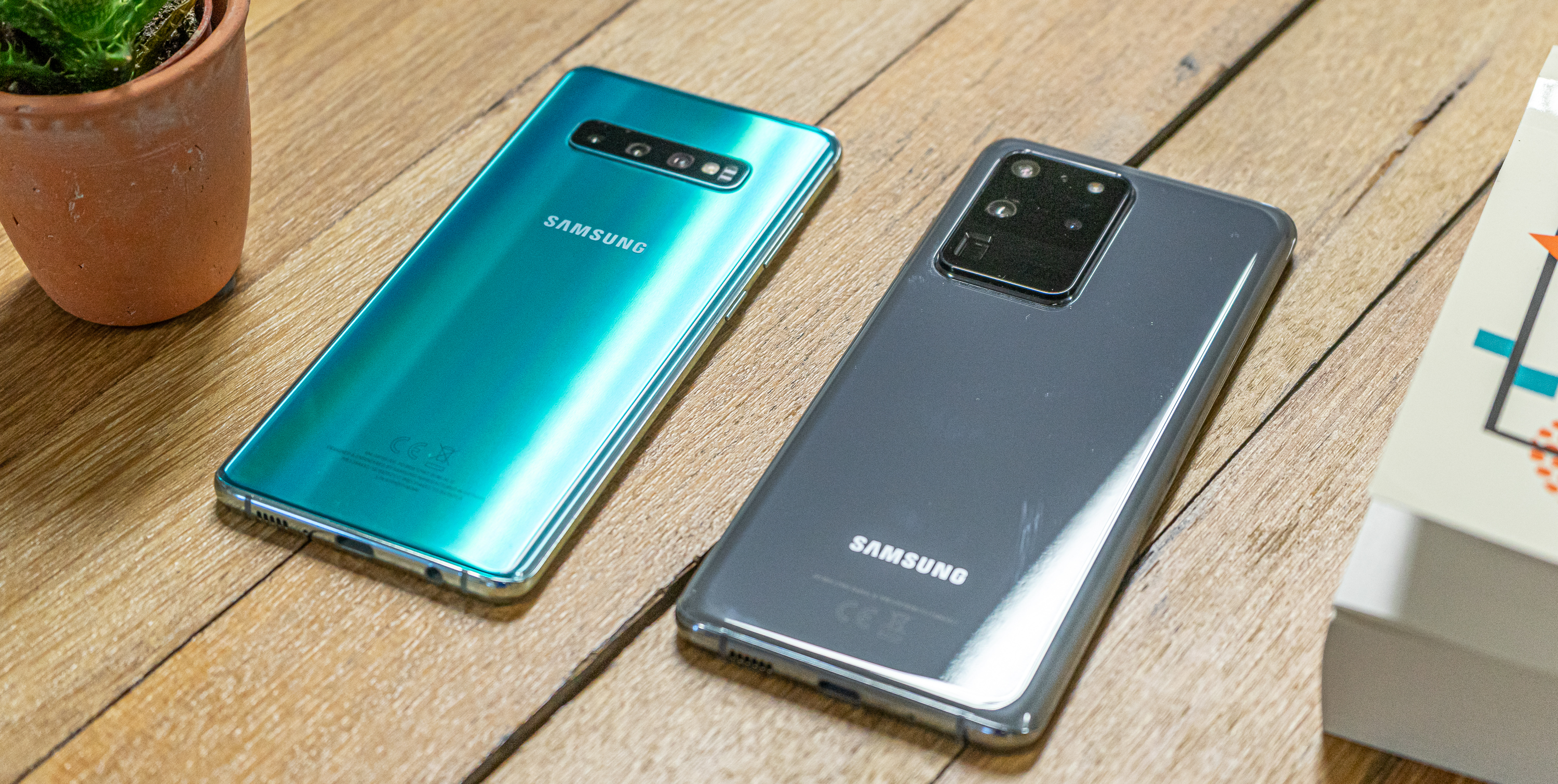 galaxy s20 fe vs galaxy s10 lite