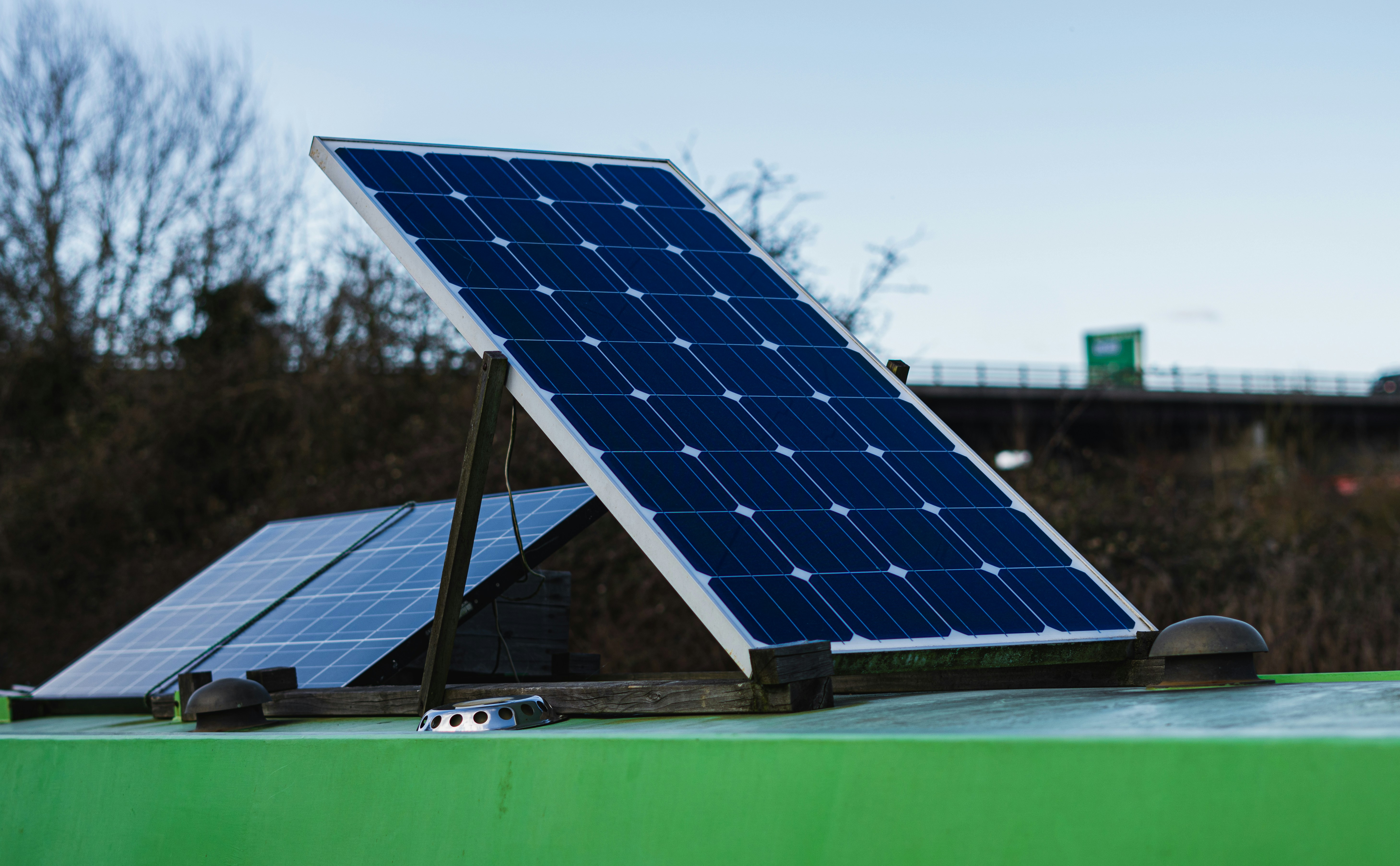 Waarom kleine zonnepanelen levensgevaarlijk kunnen zijn