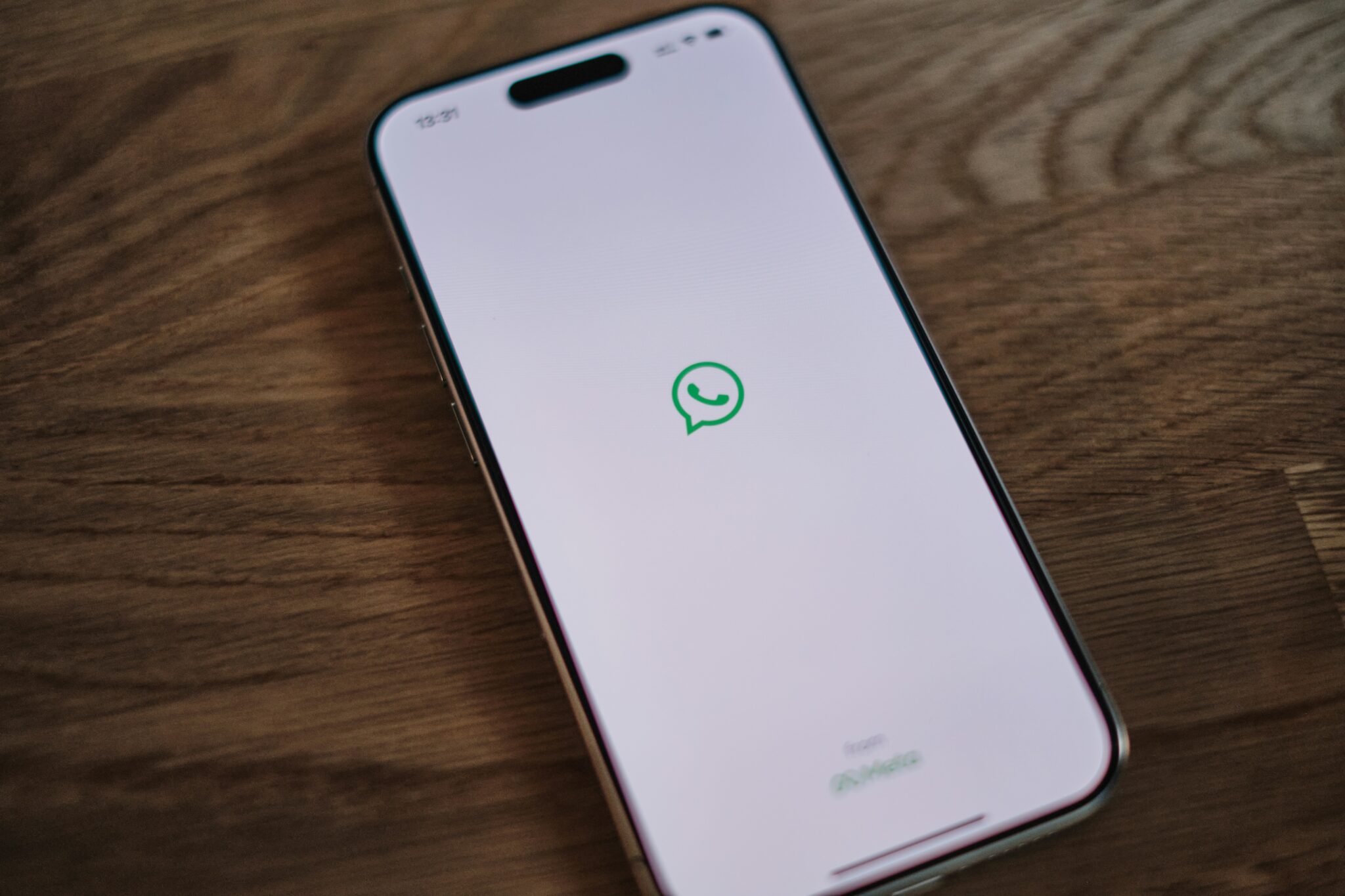 WhatsApp helpt vergeetachtige mensen met nieuwe functie