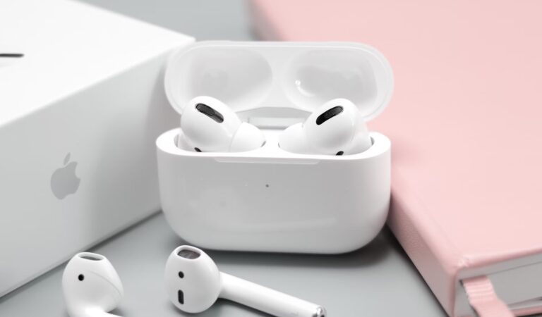 Apple vertelt je hoe je jouw AirPods moet updaten